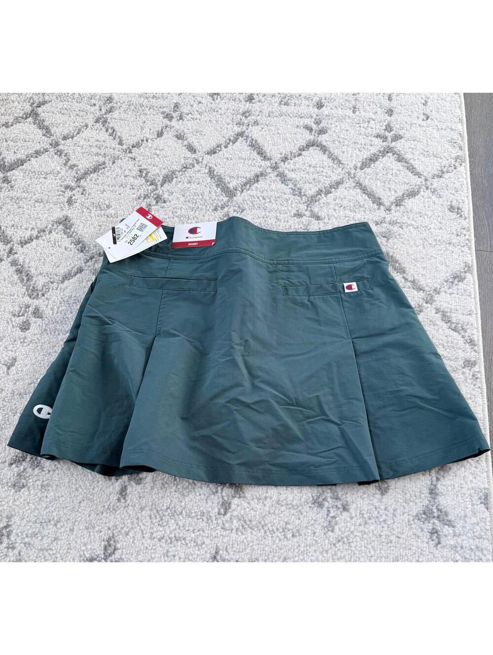 New with tags Champion athletic skort/skirt size